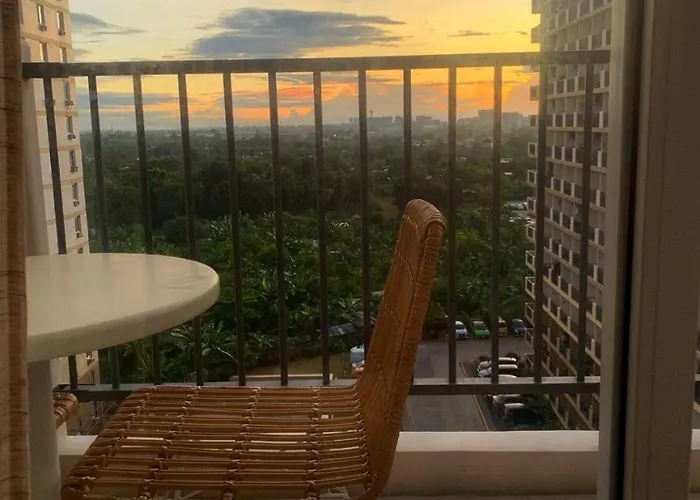 Bed & Breakfast Arastar Escape - Relax And Unwind- Netflix - Fast Wifi - Pool Access
